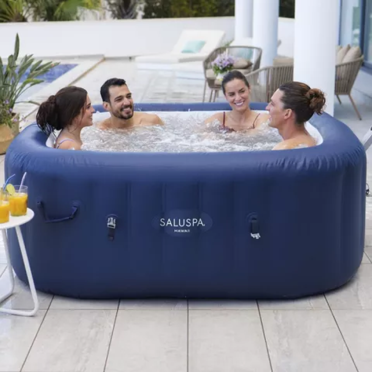 Hot Tub - Spa